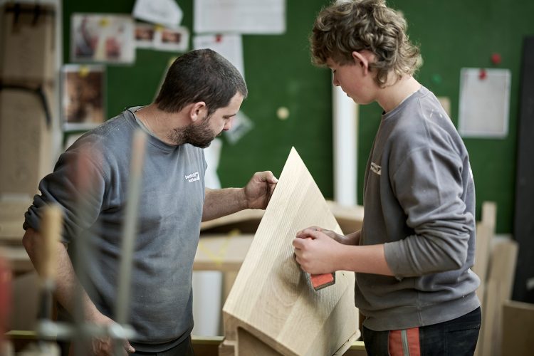 Berchtold-Holzbau_Produktion-Holztreppe_04