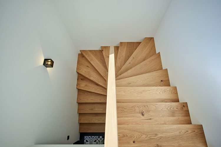Holzhaus Basic – Einfamilienhaus – Treppe