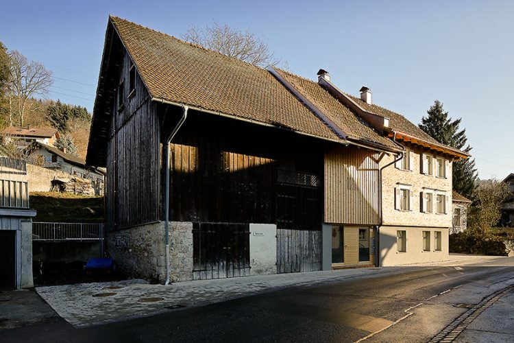 Einfamilienhaus-Holzhaus-Wolfurt-30-04