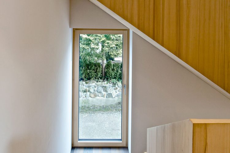Einfamilienhaus-Holzhaus-Zuerich-12-07